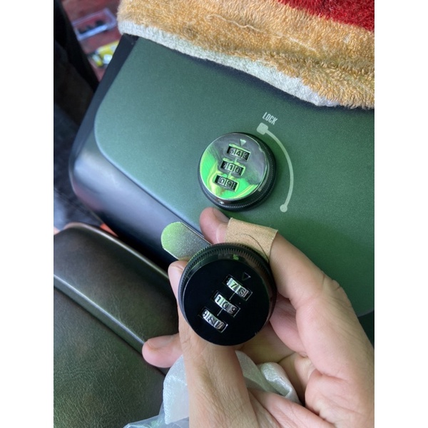 Khoá số cho bình xăng cho xe Datbike