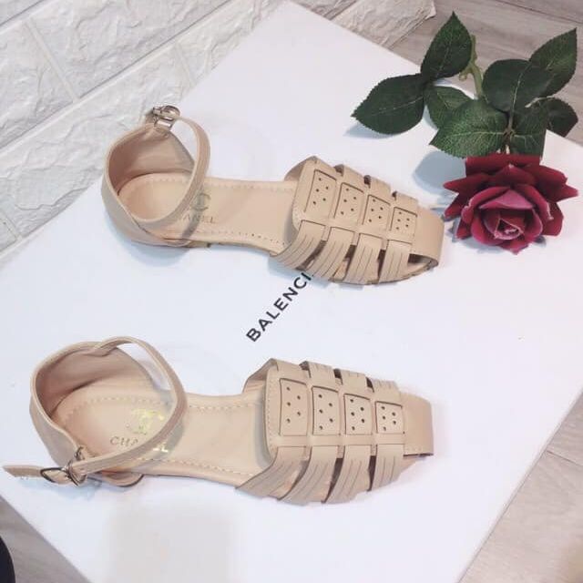 Sale sandal rọ cực xinh