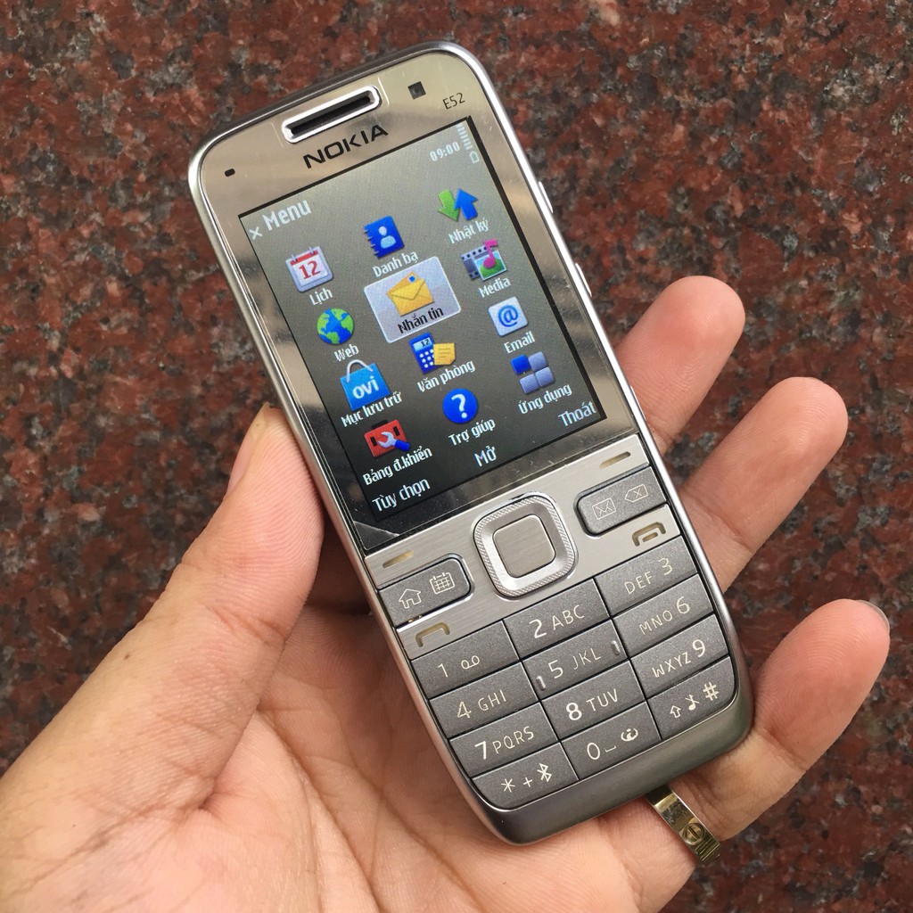Điện Thoại Nokia E52 Pin Zin Chính Hãng Bảo Hành 12 Tháng Nắp Lưng Nhôm Có 3G WiFi
