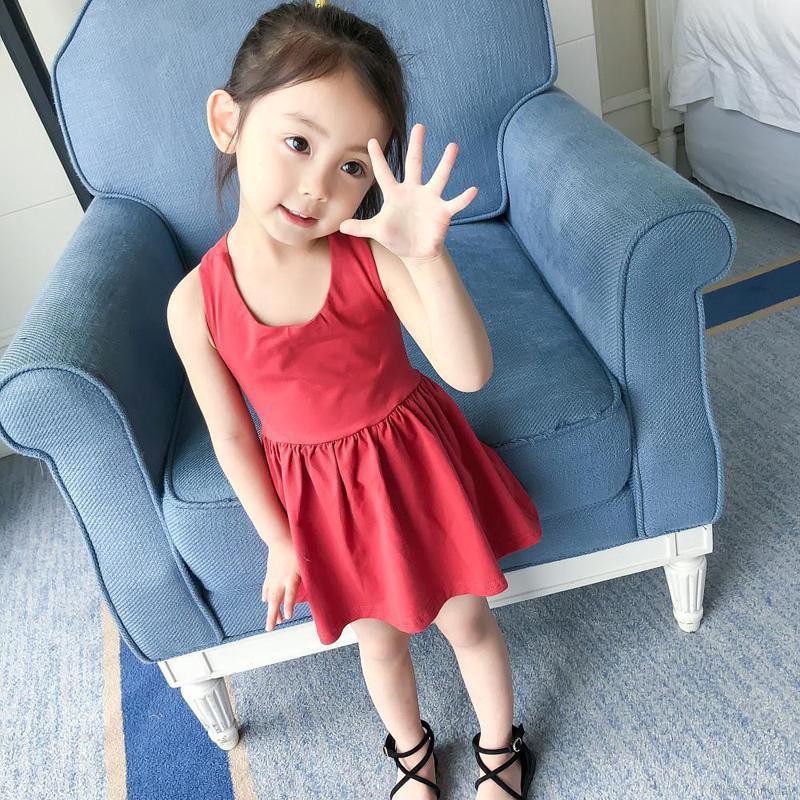 Đầm cotton sát nách hở lưng dễ thương cho bé gái