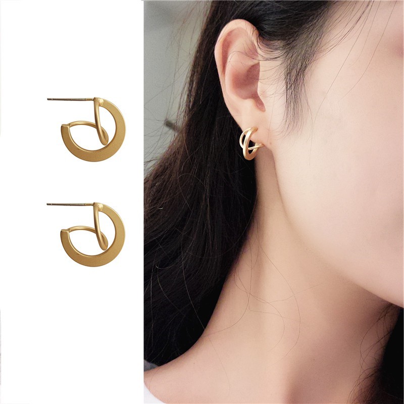 Khuyên Tai Kim Loại Cá Tính Phong Cách Hàn Quốc A200 Dành Cho Bạn Nữ