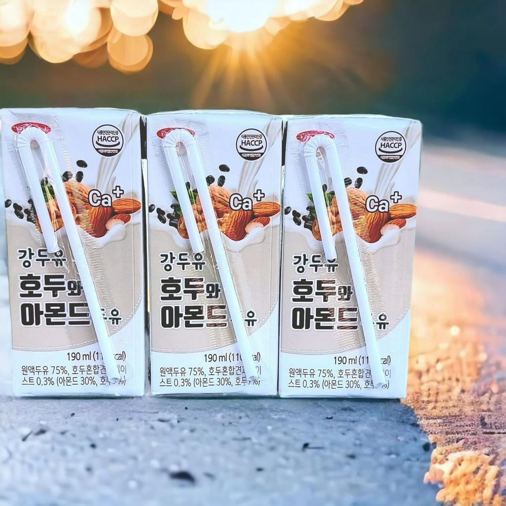 Sữa hạt óc chó hạnh nhân đậu đen Hàn Quốc thương hiệu Kang's Food (xách 16 hộp)
