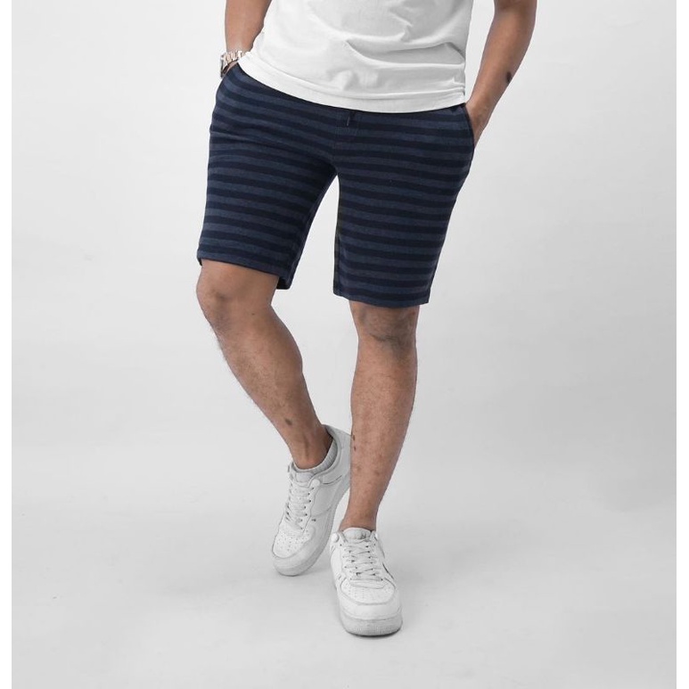UNIQLO Quần Short thể thao kẻ sọc cá tính trẻ trung