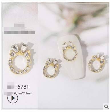 Charm nơ tròn màu vàng bạc