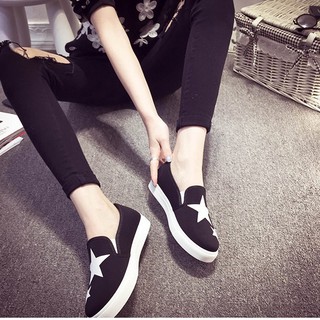 Giày slip on ngôi sao đen VV33