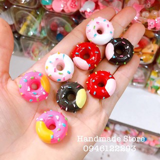Charm donut