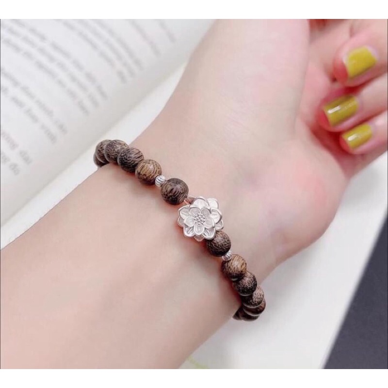 VÒNG TRẦM 6LY MIX SEN BI BẠC TA- GIÁ NHƯ SỈ