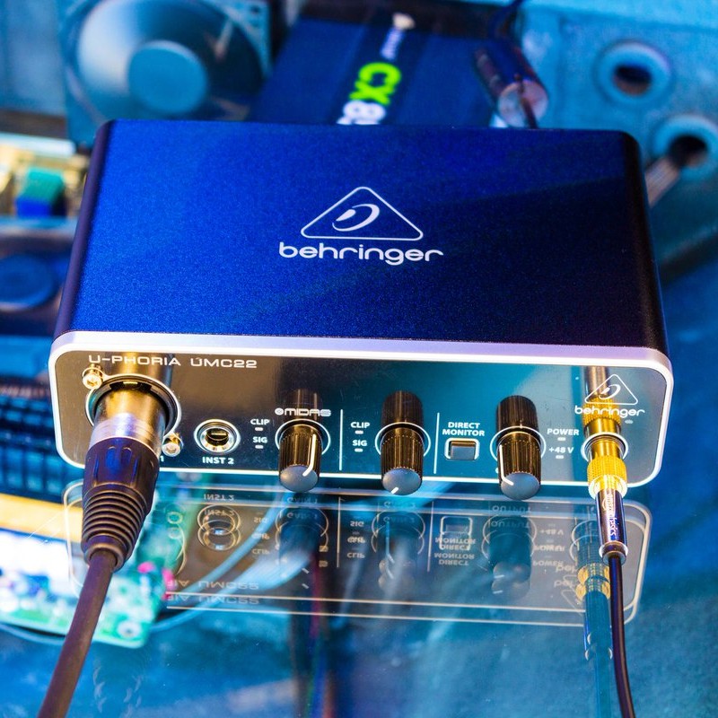 Behringer U-PHORIA UMC22 - Sound Card Thu Âm và Làm Nhạc