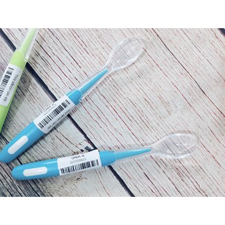 Thìa ăn dặm silicon cán dài cho bé