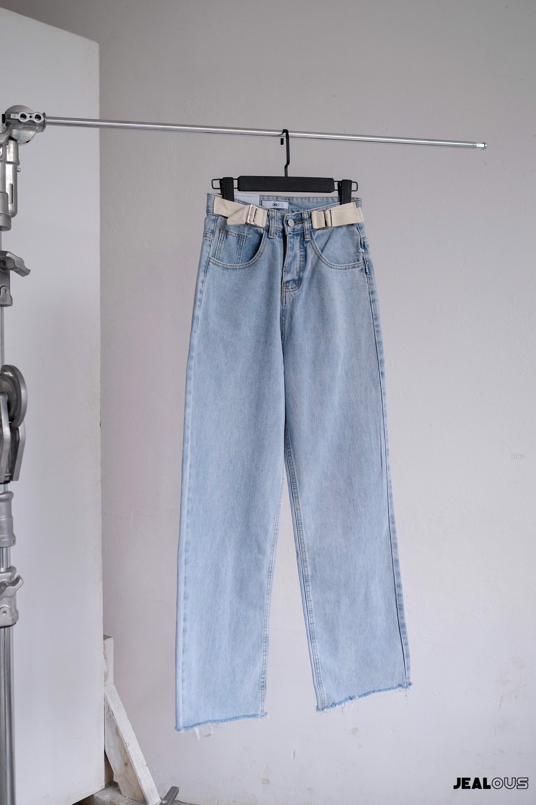 Quần dài jeans dây đũi be cạp 5564