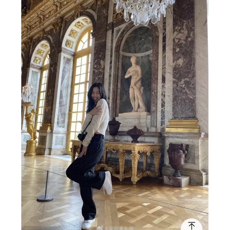 Quần tây kẻ sọc ống suông giống Jennie, Rosé BLACKPINK, Heejin LOONA