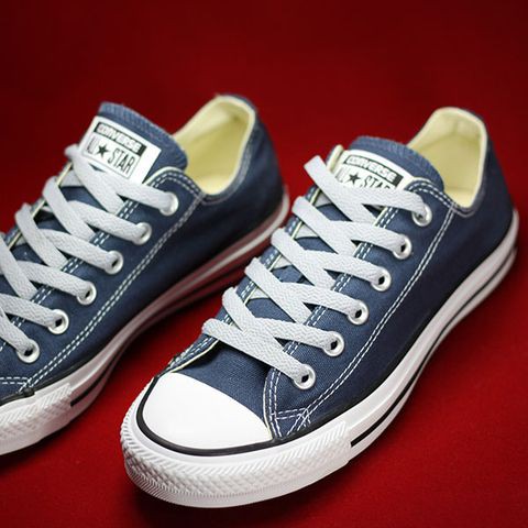 Giày Converse chính hãng classic thấp cổ vải xanh navy CTVX20