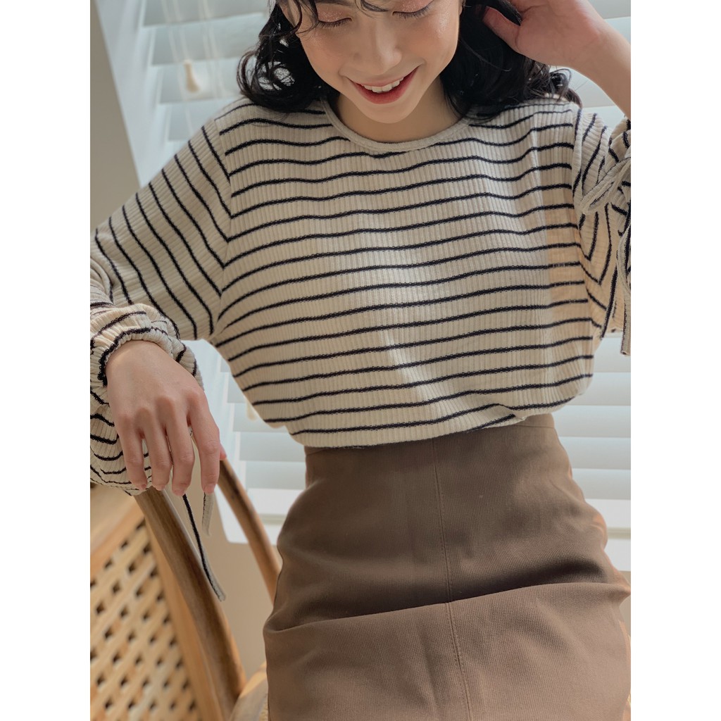 [Mã FADIRECT20 giảm 20K đơn 150K] Chân váy chữ A trơn 7621 SK82 1994CLOSET | BigBuy360 - bigbuy360.vn