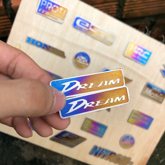 Tem titan logo Dream