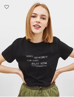 Áo phông Bershka authentic