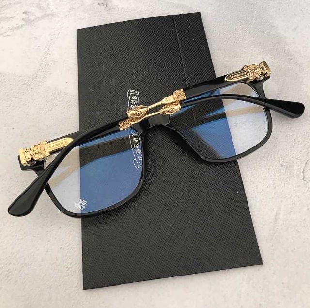 Gọng kính chrome heart Japan si bạc thái /vàng 12k xịn đẹp fullbox