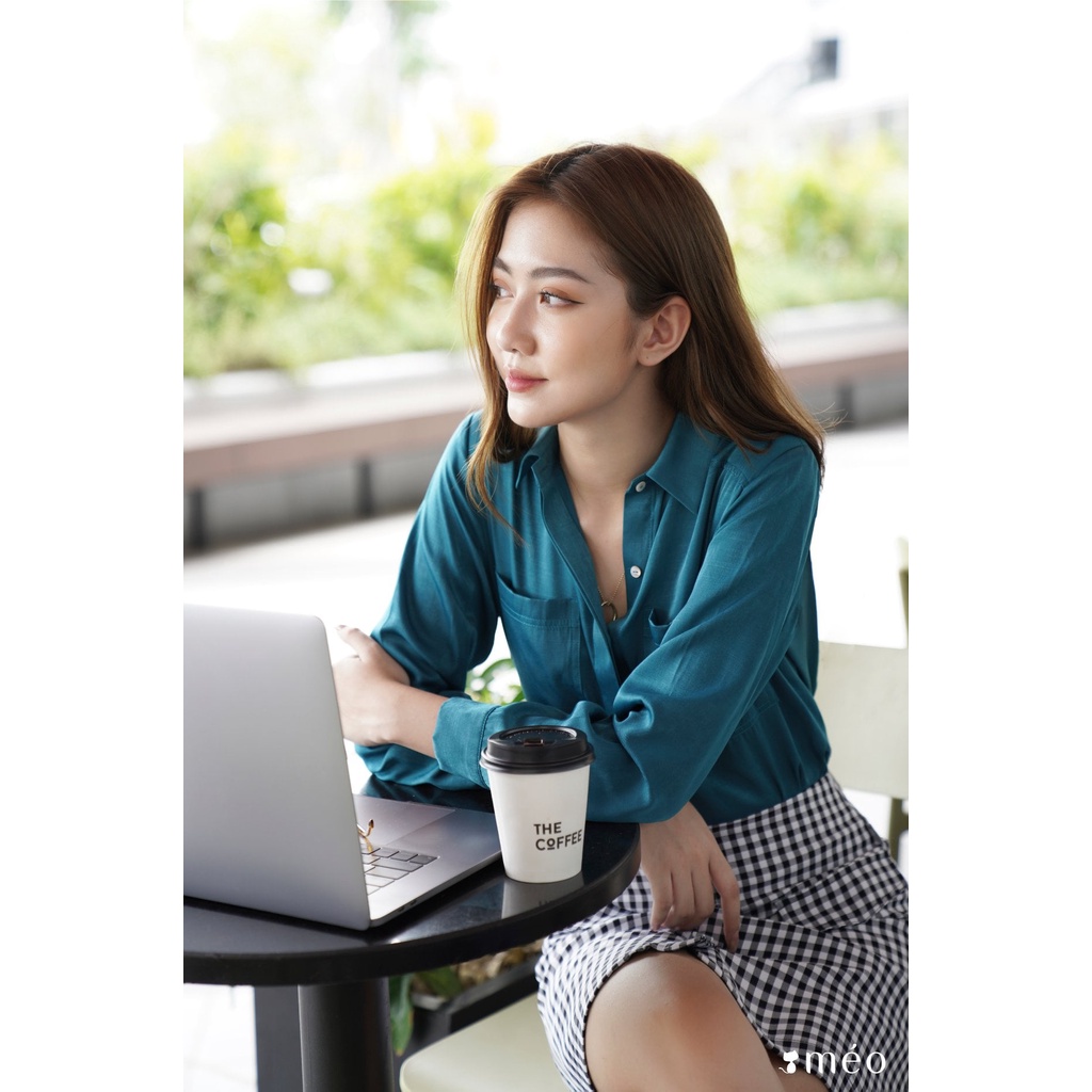 Áo sơ mi trơn basic nhiều màu Méo shop | BigBuy360 - bigbuy360.vn