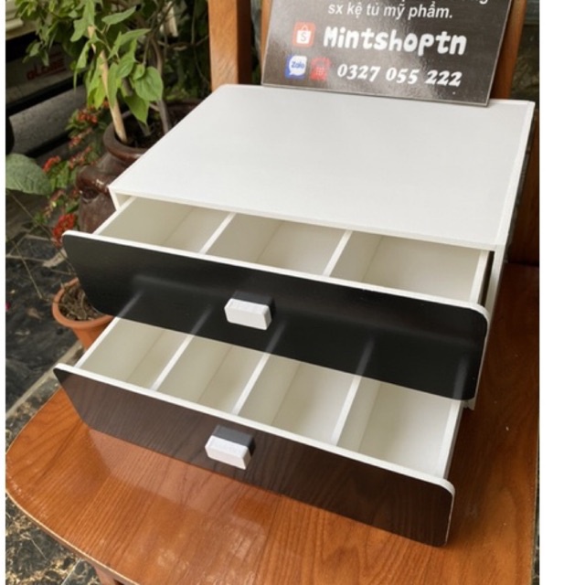 Tủ chia tiền lẻ thu ngân 2 tầng màu trắng nắp đen , tủ mini đựng kính mắt phụ kiên và mỹ phẩm đa năng