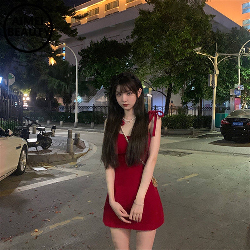 Đầm dáng ôm thắt nơ phong cách cổ điển thời trang dành cho nữ