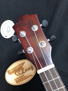 Đàn Ukulele Gỗ Hồng Đào thùng mỏng - CB2