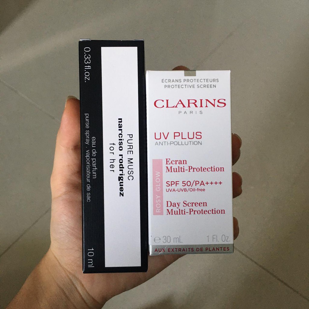 Set nước hoa NARCISO MUSIC FOR HER 10ml + kem chống nắng CLARINS 30ml