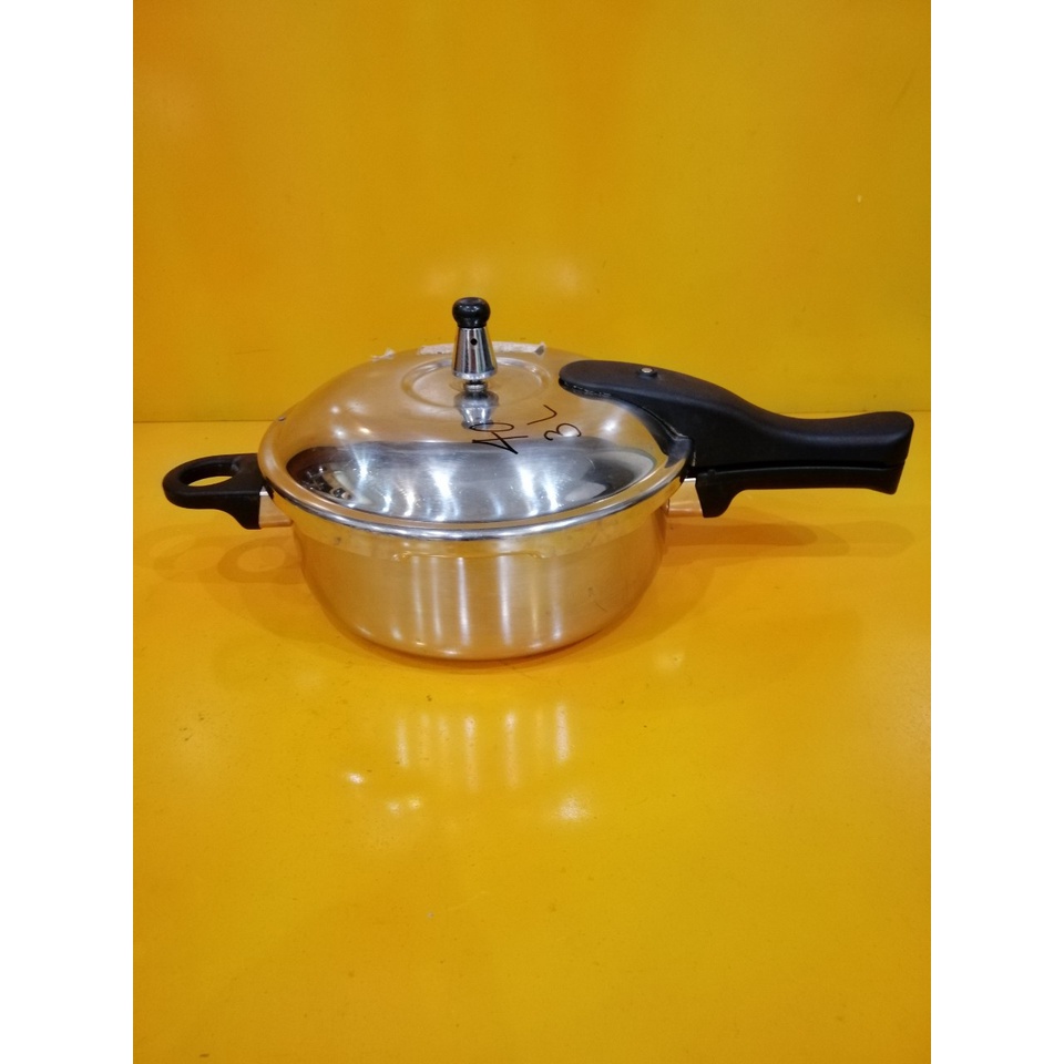 Nồi áp suất nội địa Nhật 3L (mã 40), dùng được bếp từ