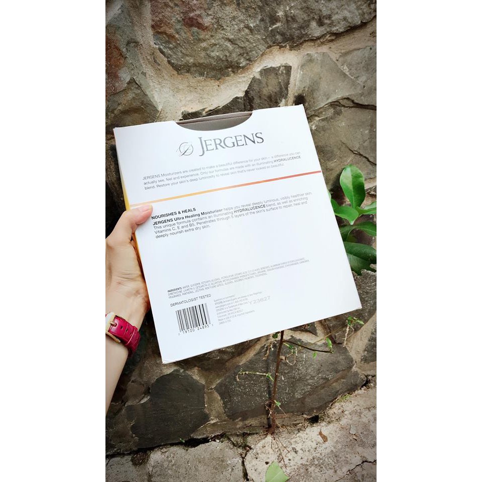 Dưỡng thể Jergens Ultra Healing Extra Dry Skin Moisturizer 621ml | BigBuy360 - bigbuy360.vn