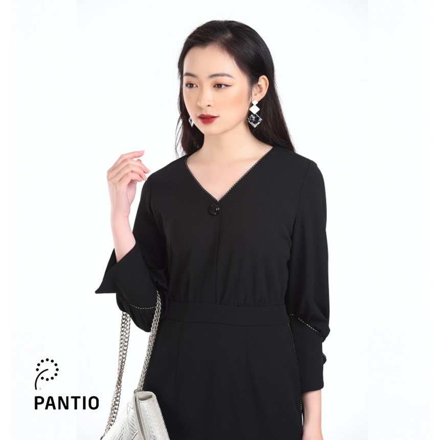 Đầm dạo phố cổ chữ V đính khuy FDP12241 - PANTIO