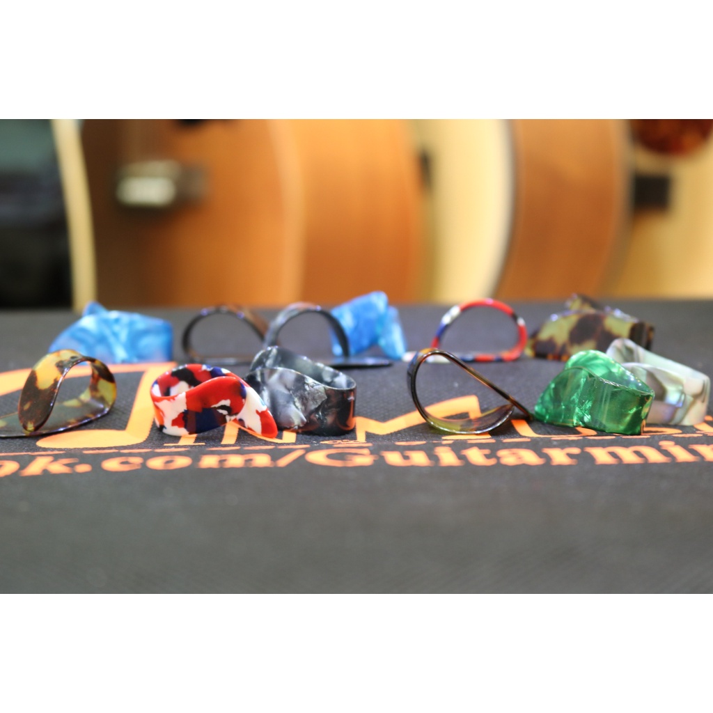 Móng gảy đàn guitar /Móng Cái dùng chơi đàn fingerstyle