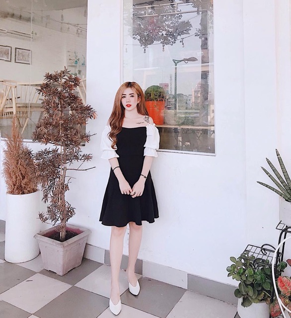 🍄 ĐẦM ĐEN PHỐI TAY PHỒNG TRẮNG CỰC XINH. Hình thật chụp sàn | BigBuy360 - bigbuy360.vn