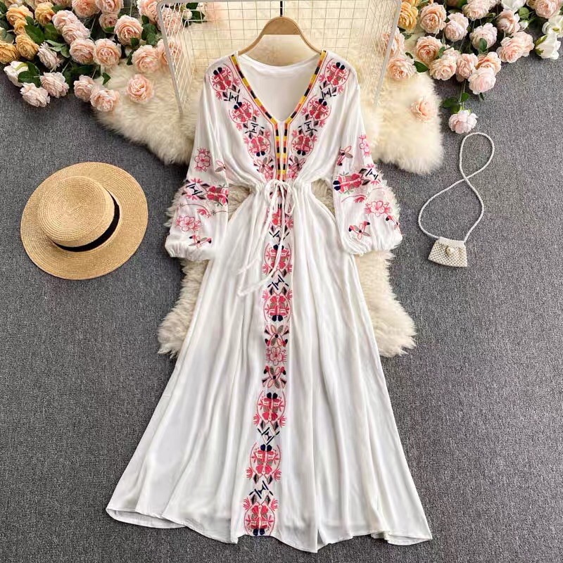 [HÀNG ORDER] Đầm thêu viền hoa thổ cẩm tiểu thư style boho cổ v eo rút dây tay dài bồng