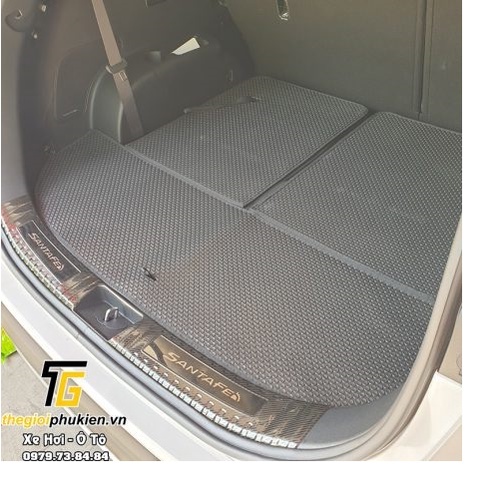 Hyundai Santafe 2021 - Thảm trải cốp và lưng hàng ghế cao su hiệu Kata