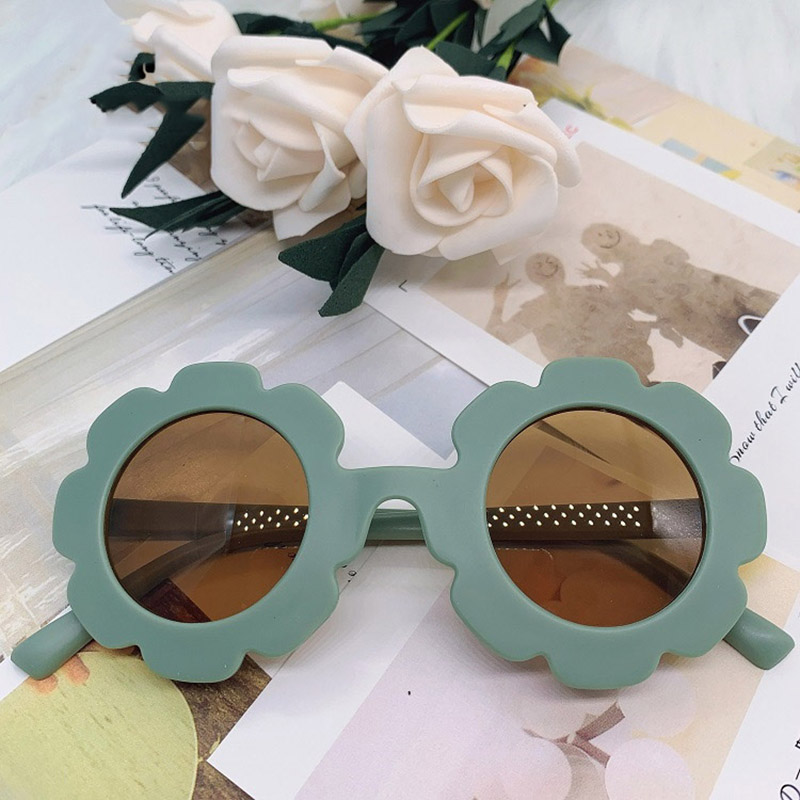 Kính Mát Hình Hoa Hướng Dương Dễ Thương Dành Cho Bé
