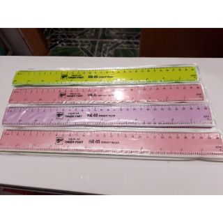 Thước kẻ cứng 30 cm