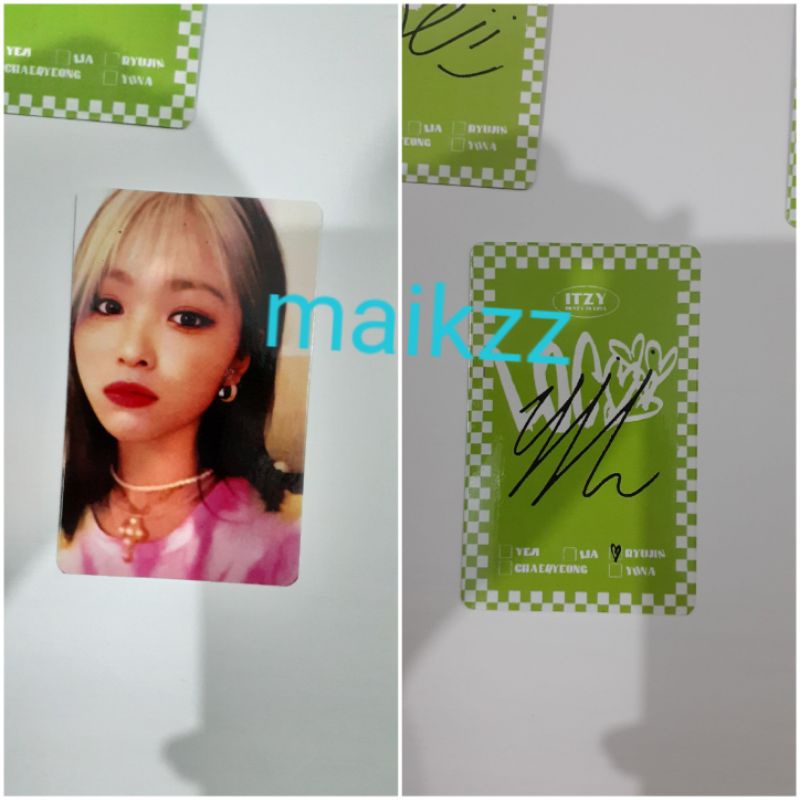 Thẻ Ảnh Nhóm Nhạc Kpop Itzy Crazy In Love