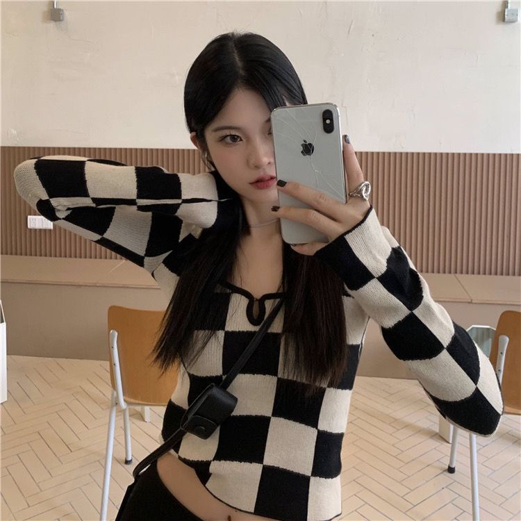 Áo croptop Tay Dài Kẻ Sọc Caro Phong Cách Hàn Quốc