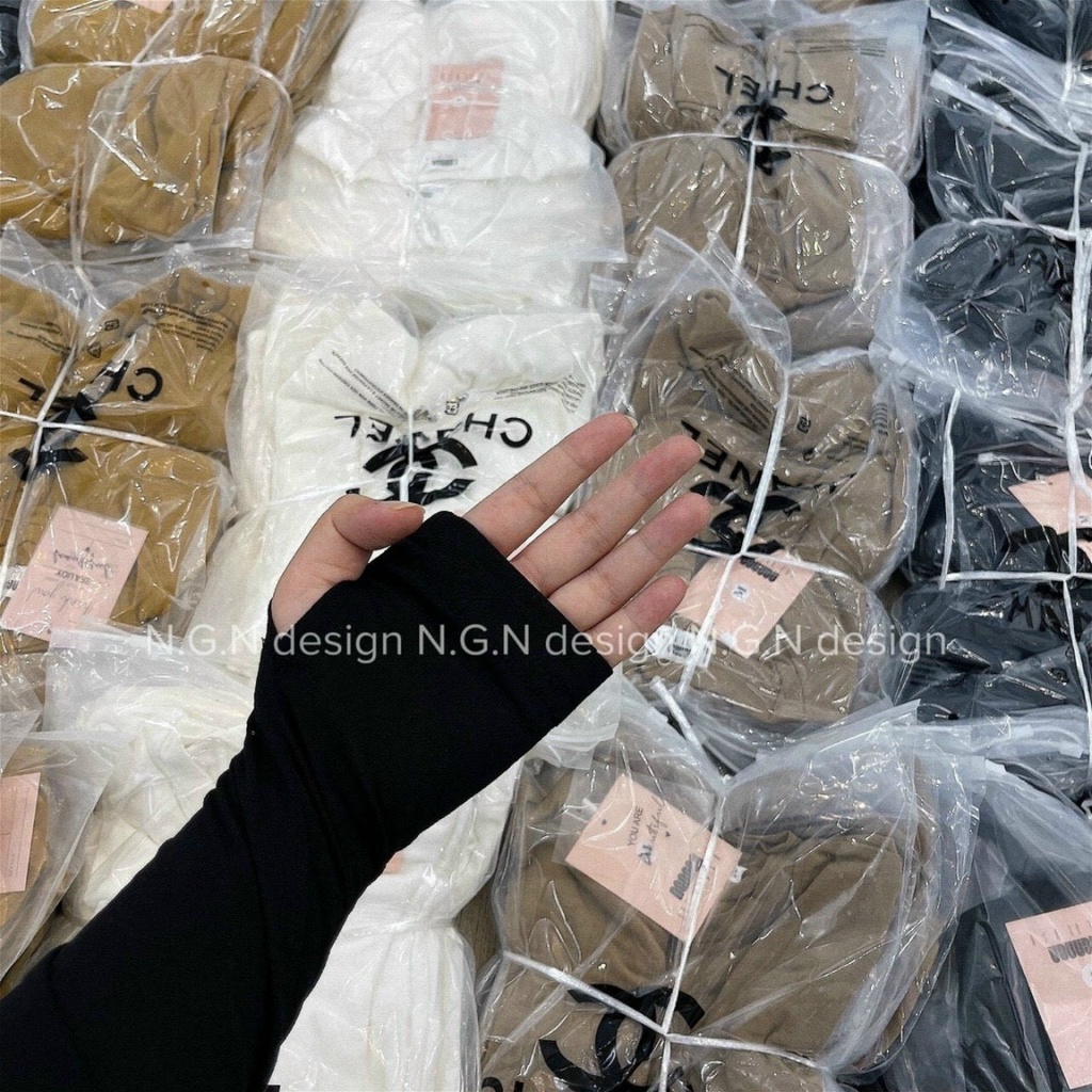 Áo thun zip dài tay sỏ ngón, áo thun ôm body mẫu mới nhất 2021 | BigBuy360 - bigbuy360.vn