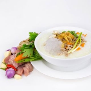 Cháo tổ yến thịt bầm Khánh Hòa