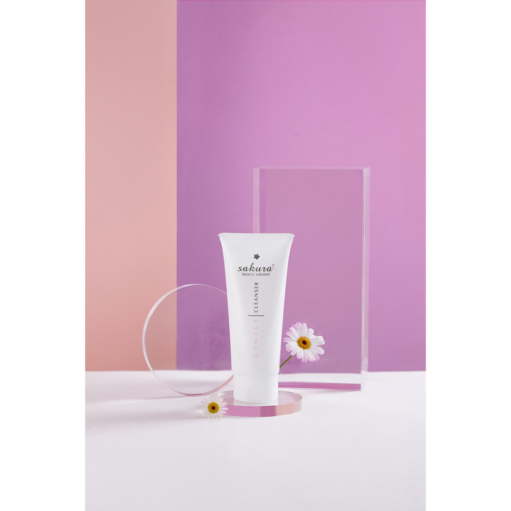 Sữa Rữa Mặt Nhạy Cảm Sakura Gentle Cleanser 100ml