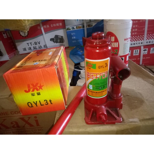 Sản phẩm gia đình làm: kích ô tô 3 tấn rin nâu