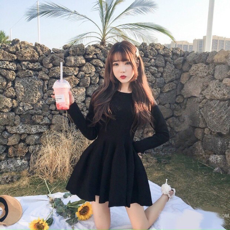 Đầm xoè chất len