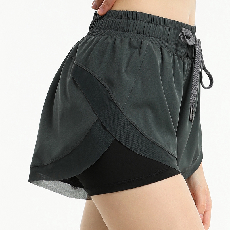 Quần short thể thao thời trang cho nữ