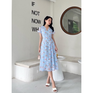 Váy voan hoa cổ V cúc gỗ