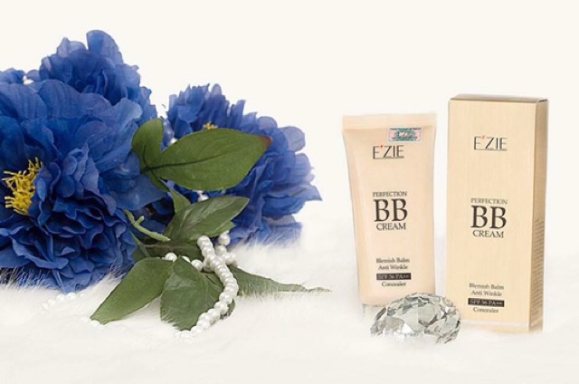 KEM NỀN TRANG ĐIỂM BB CREAM EZIE 6 in 1