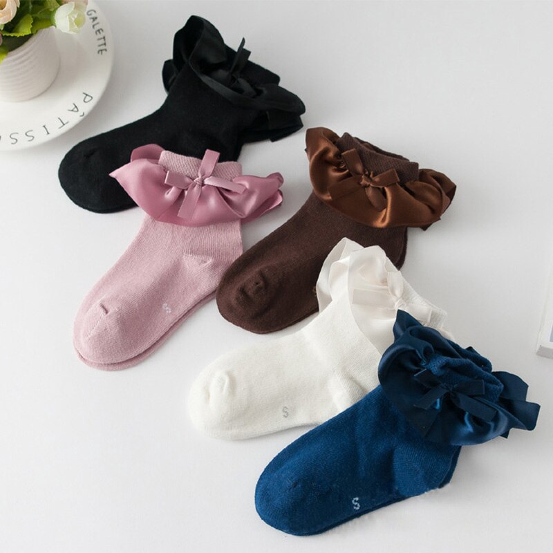 Tất cotton đính nơ cho bé 2-4 tuổi
