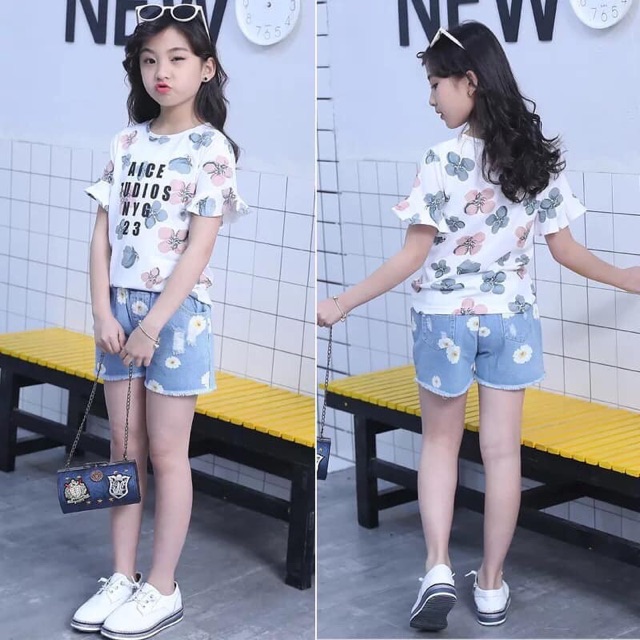 Sét áo hoa quần jean giá chỉ 500k/2bo