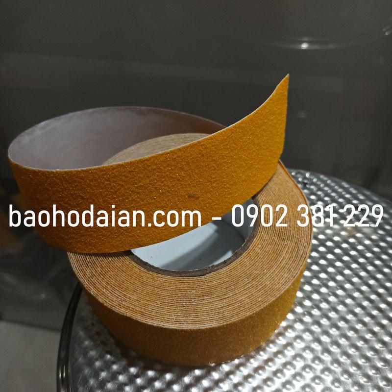 Băng dán nền chống trơn trượt (băng keo chống trượt ngã) - 5cm x 5m