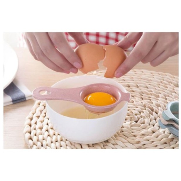 Dụng cụ tách lòng đỏ trứng bằng lúa mạch
