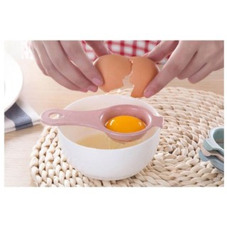 Dụng cụ tách lòng đỏ trứng bằng lúa mạch