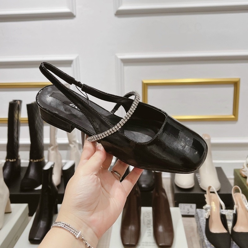 Giày sandal nữ bít mũi vuông quai đá zara gót 3cm thơif trang